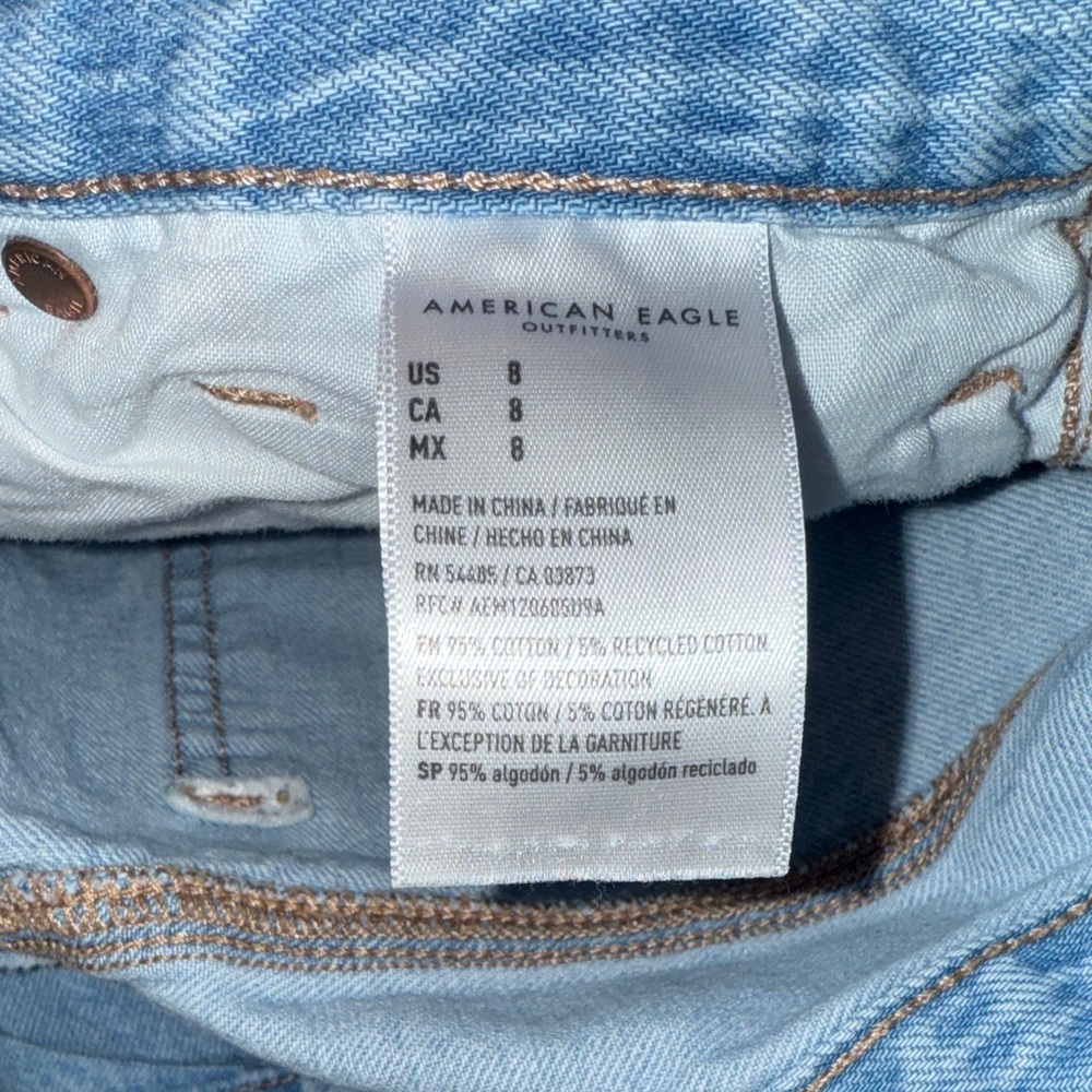 American Eagle Outfitters Women's Faded Blue Jean Shorts - Picture 3 of 4